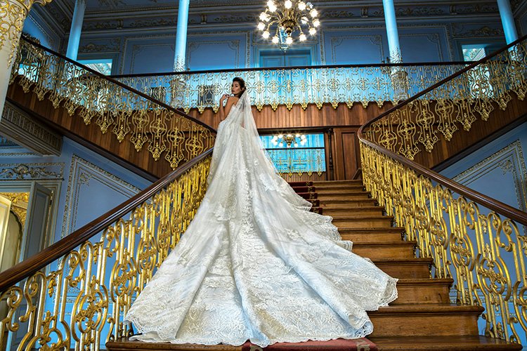 How to Design Your Dream Wedding Dress From Scratch